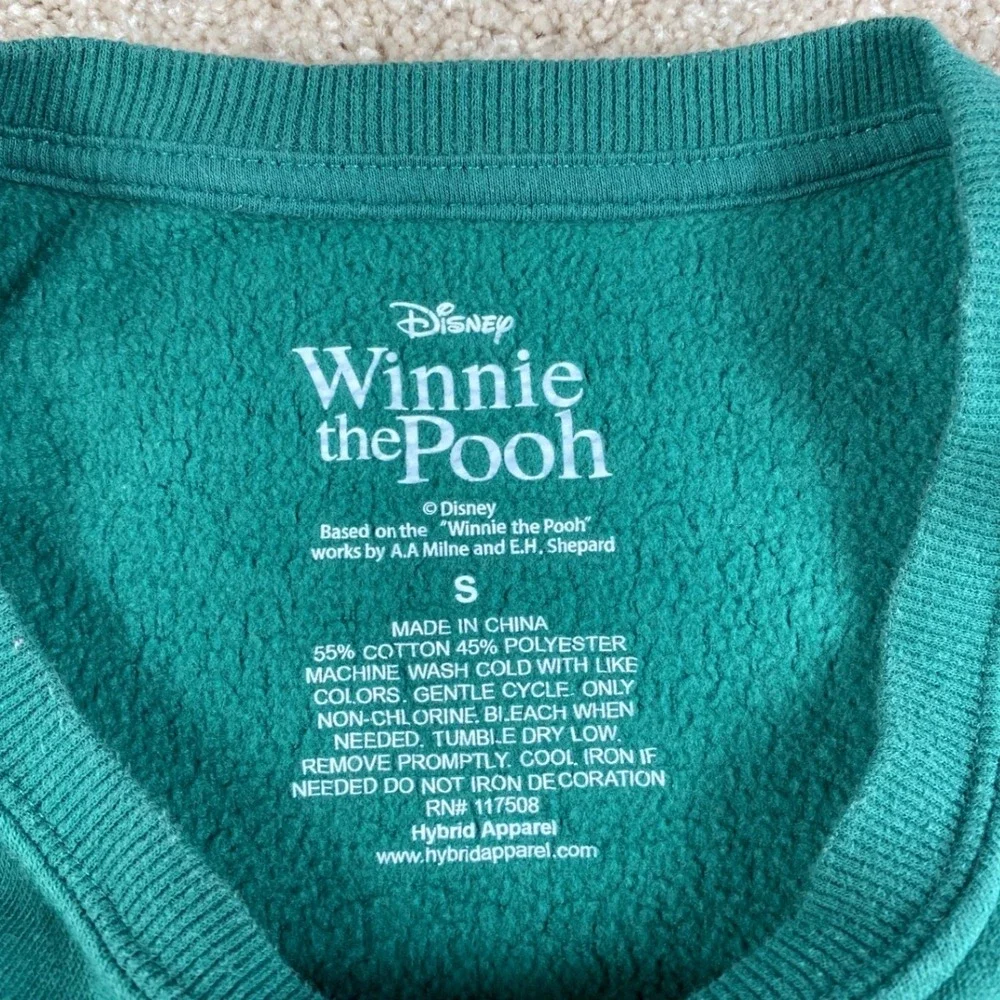 Disney Winnie the Pooh Green Graphic Sweatshirt Tigger Eeyore Piglet Small - Picture 3 of 8